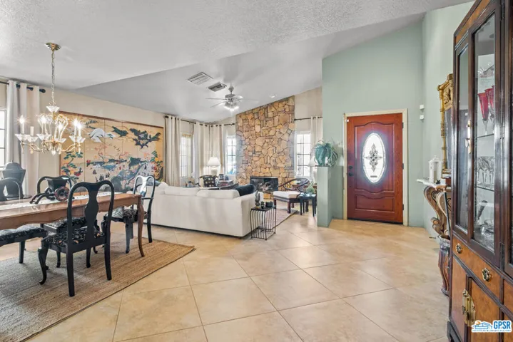68345 Risueno Road, Cathedral City, California 92234