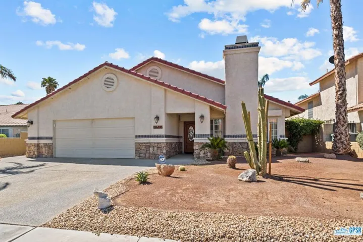 68345 Risueno Road, Cathedral City, California 92234