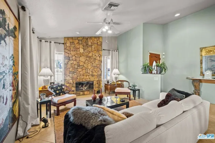 68345 Risueno Road, Cathedral City, California 92234