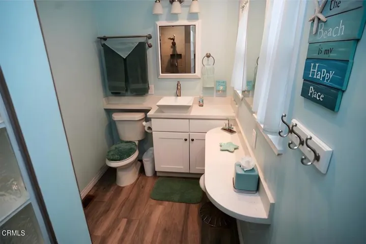 3072 Solimar Beach Drive Master Bathroom