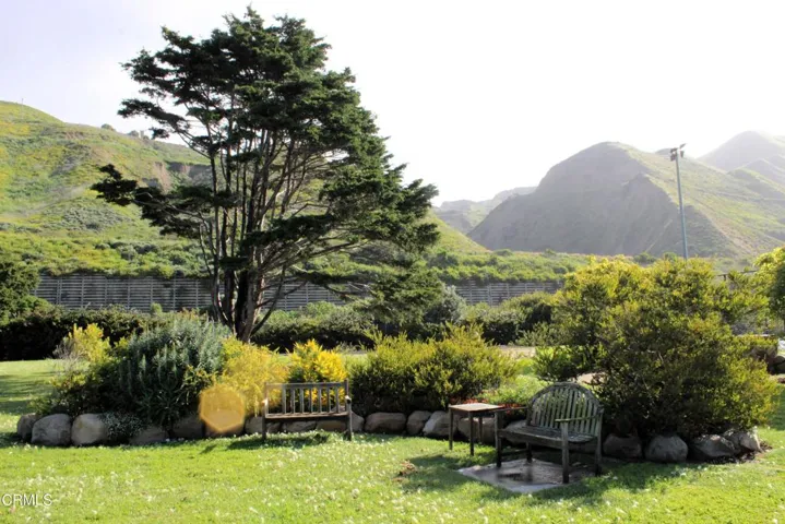 Solimar Beach Common Area