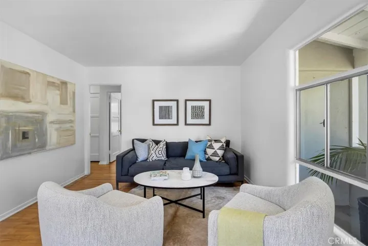 638 Longfellow Avenue, Hermosa Beach, California 90254