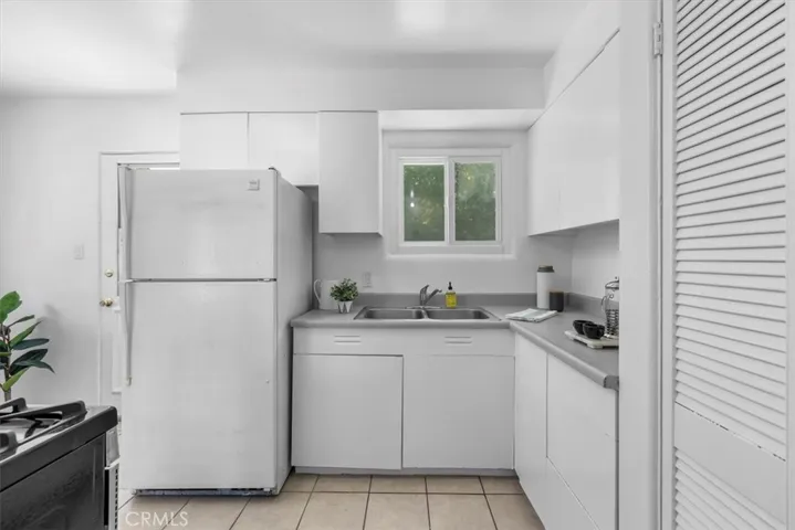 638 Longfellow Avenue, Hermosa Beach, California 90254