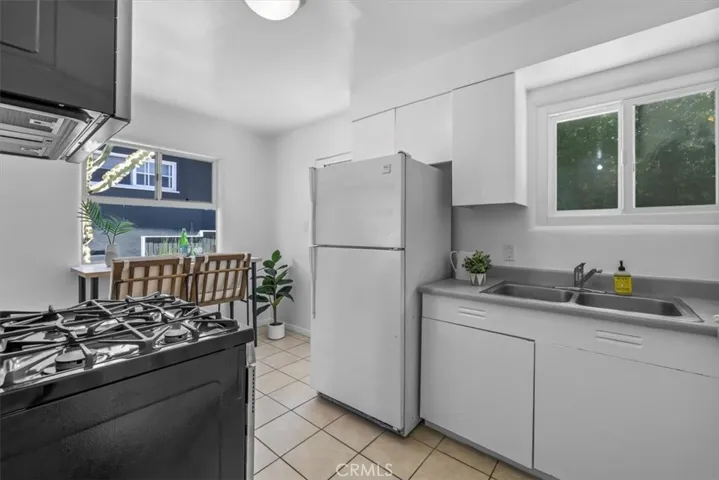 638 Longfellow Avenue, Hermosa Beach, California 90254