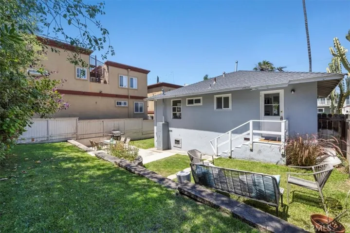 638 Longfellow Avenue, Hermosa Beach, California 90254