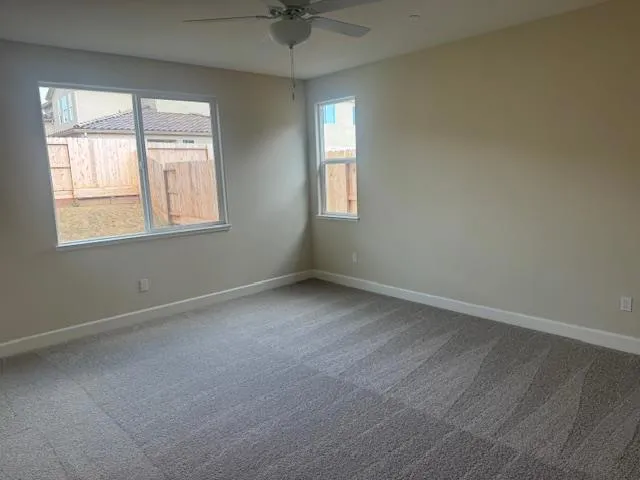 1117 Sunridge Drive, Hollister, California 95023