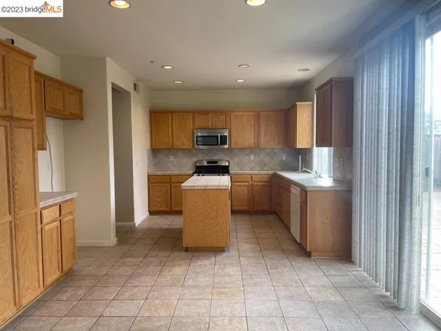 2309 St Augustine Dr, Brentwood, California 94513