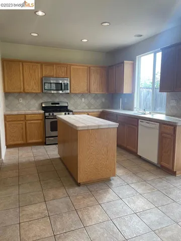 2309 St Augustine Dr, Brentwood, California 94513
