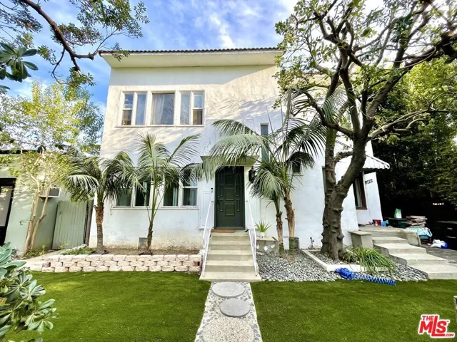 8720 Ashcroft Avenue, West Hollywood, California 90048