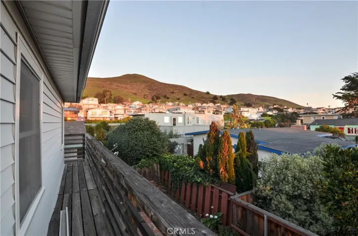 56 Gracia Avenue, Cayucos, California 93430