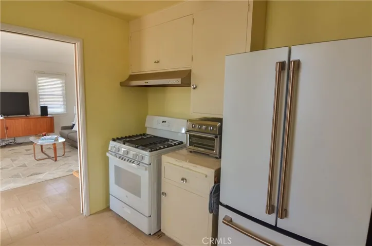 56 Gracia Avenue, Cayucos, California 93430