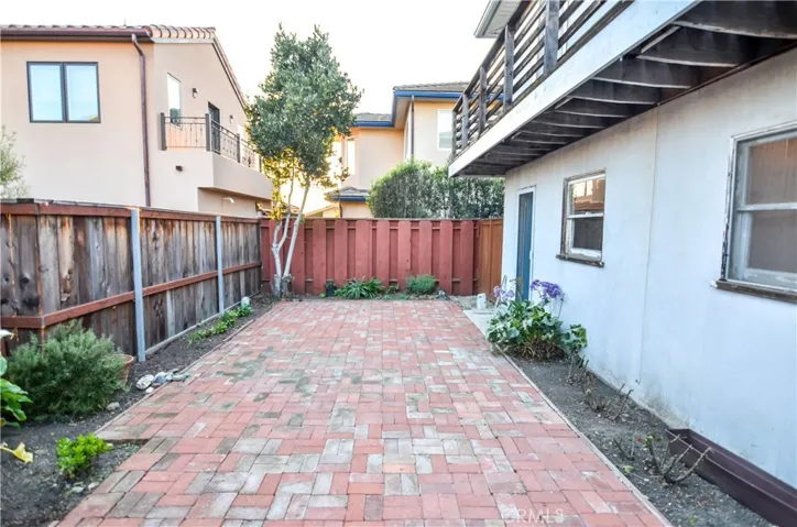 56 Gracia Avenue, Cayucos, California 93430