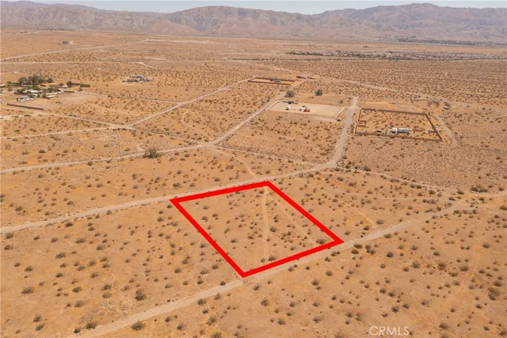 Parcel lines are approximate