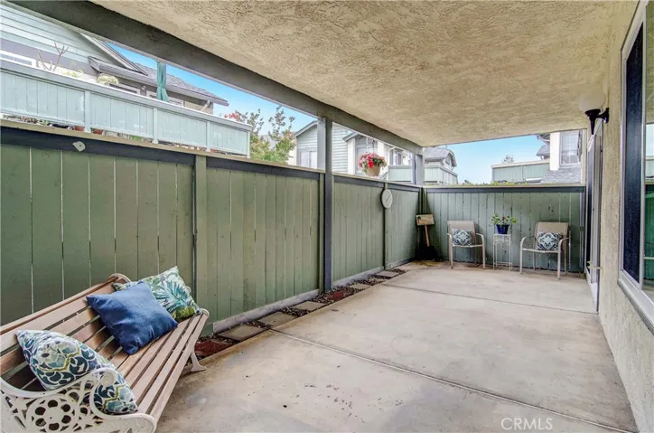 18242 Parkview Lane Unit 101, Huntington Beach, California 92648