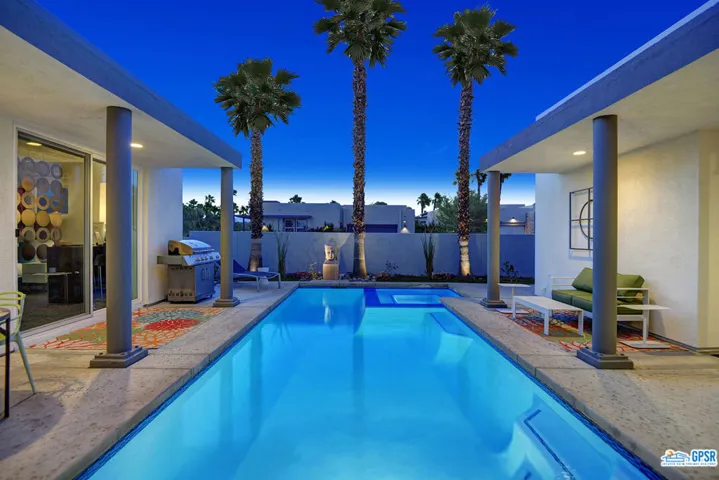 582 Skylar Lane, Palm Springs, California 92262