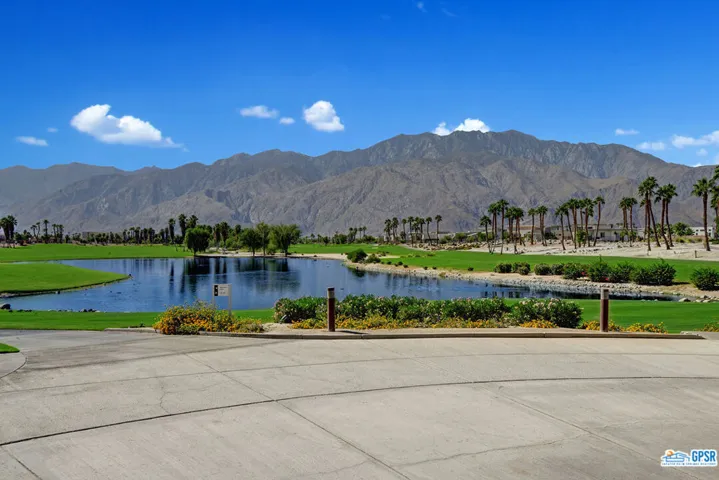 582 Skylar Lane, Palm Springs, California 92262
