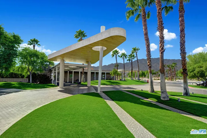 582 Skylar Lane, Palm Springs, California 92262