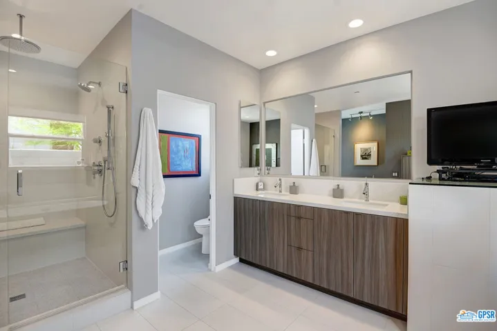 582 Skylar Lane, Palm Springs, California 92262