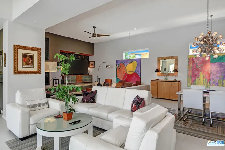 582 Skylar Lane, Palm Springs, California 92262