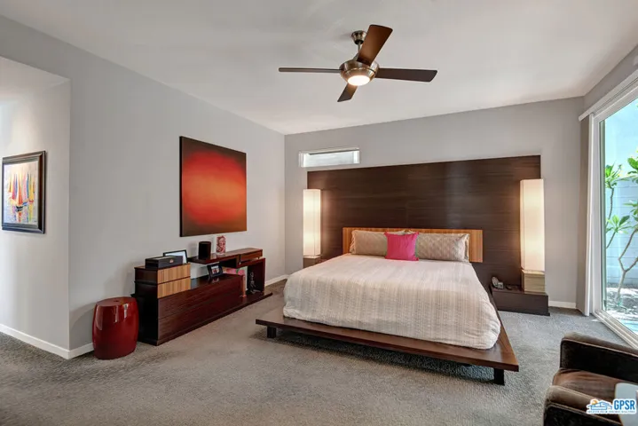 582 Skylar Lane, Palm Springs, California 92262