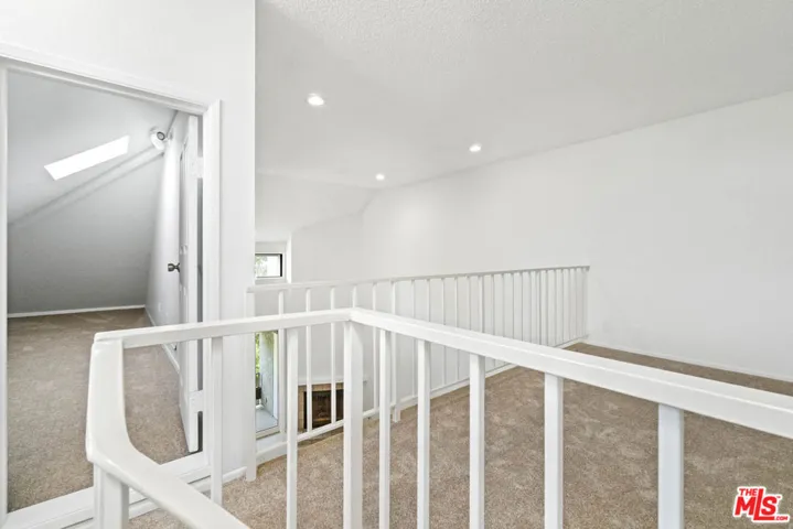 8675 Falmouth Avenue 317, Playa Del Rey, California 90293