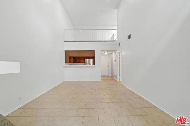 8675 Falmouth Avenue 317, Playa Del Rey, California 90293