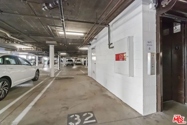 8675 Falmouth Avenue 317, Playa Del Rey, California 90293