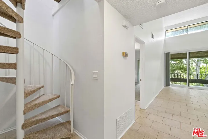 8675 Falmouth Avenue 317, Playa Del Rey, California 90293