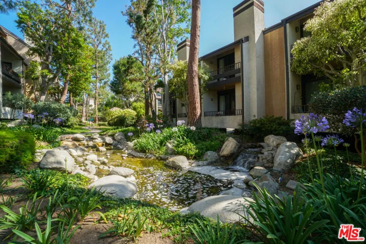 8675 Falmouth Avenue 317, Playa Del Rey, California 90293