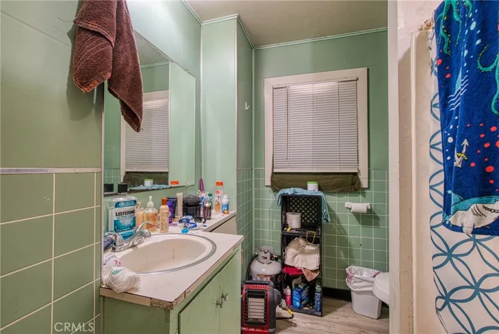 14561 Palmer Avenue A & B, Clearlake, California 95422