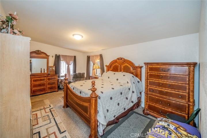 2598 Ayala Drive Unit 60, Rialto, California 92377