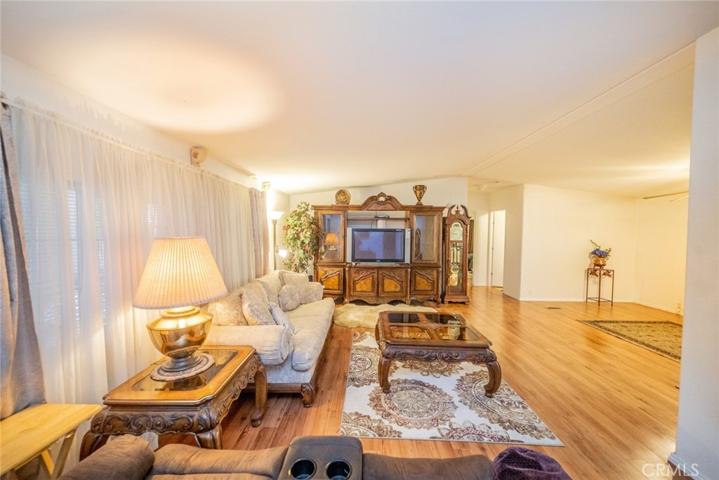 2598 Ayala Drive Unit 60, Rialto, California 92377