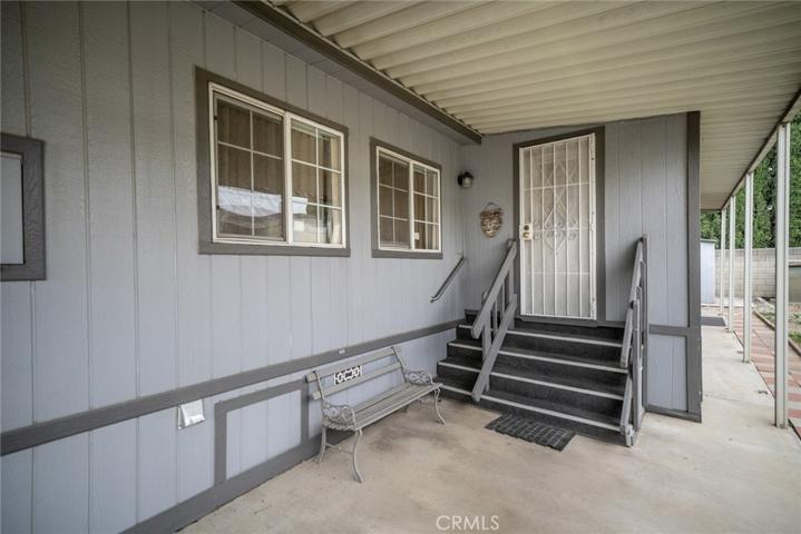 2598 Ayala Drive Unit 60, Rialto, California 92377