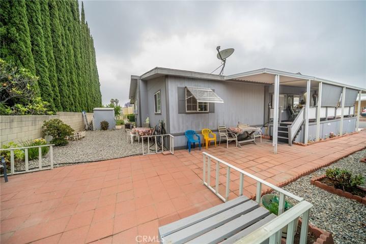 2598 Ayala Drive Unit 60, Rialto, California 92377