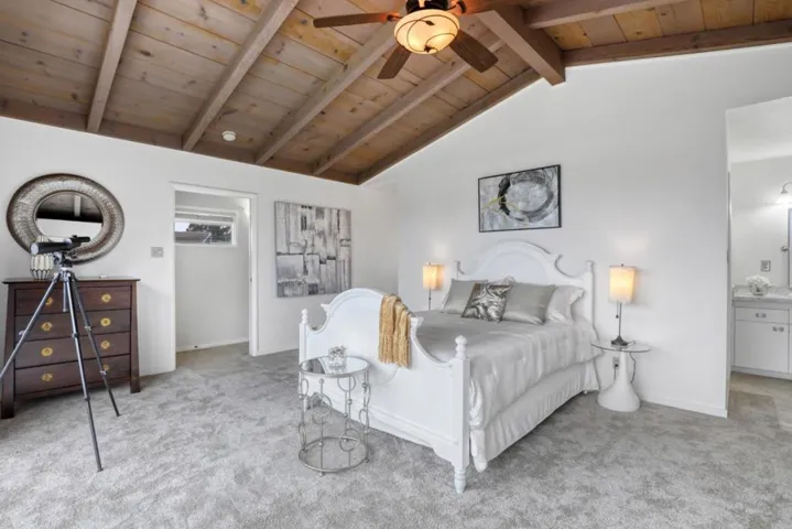 859 Balboa Avenue, Pacific Grove, California 93950