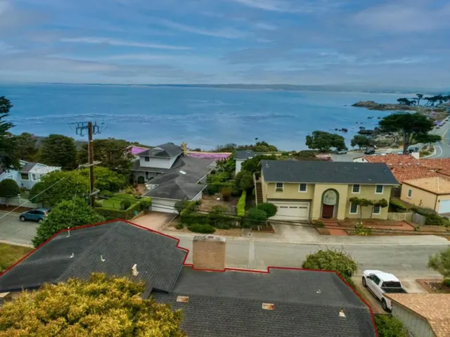 859 Balboa Avenue, Pacific Grove, California 93950
