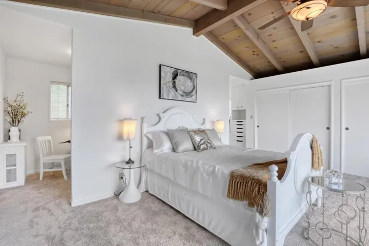 859 Balboa Avenue, Pacific Grove, California 93950