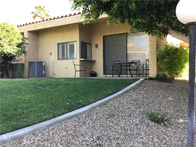 464 E Calle Begonia, Palm Springs, California 92262