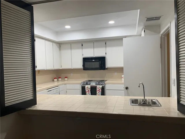 464 E Calle Begonia, Palm Springs, California 92262