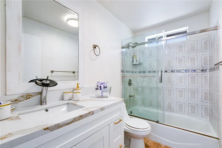 72336 Foothill Drive, 29 Palms, California 92277