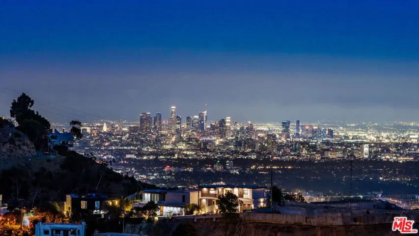 2199 Sunset Plaza Drive, Los Angeles, California 90069