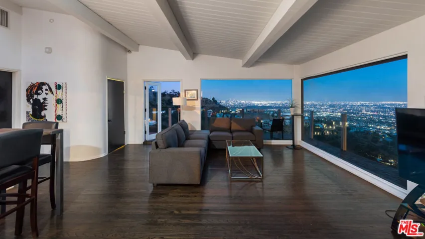 2199 Sunset Plaza Drive, Los Angeles, California 90069