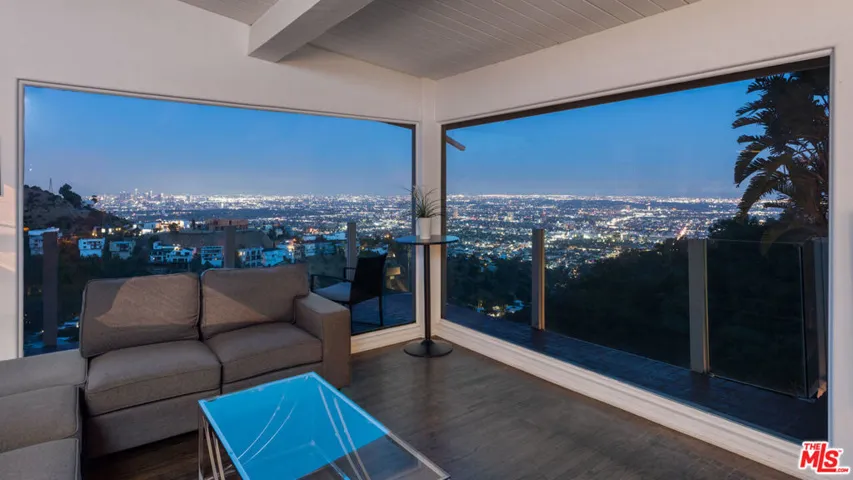 2199 Sunset Plaza Drive, Los Angeles, California 90069