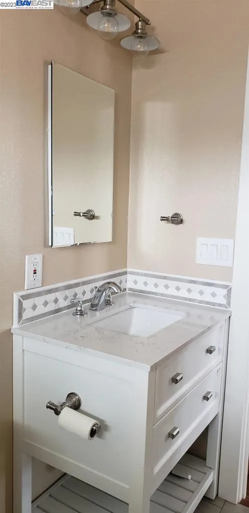 6381 Sellers Ave, Oakley, California 94561 home-pic-18