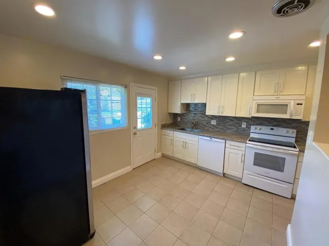 356 Pineview Drive, Santa Clara, California 95050