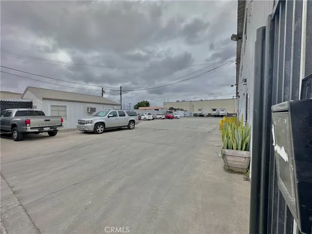 2400 E 70th Street, Long Beach, California 90805
