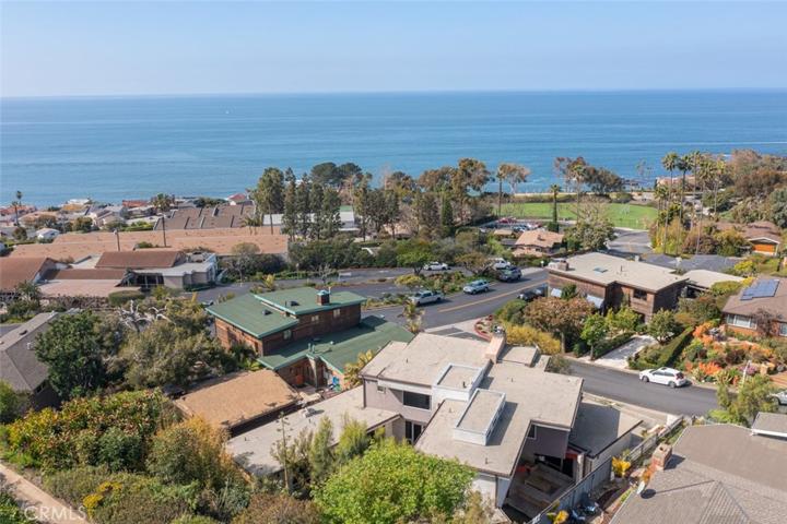 30872 Driftwood Drive, Laguna Beach, California 92651