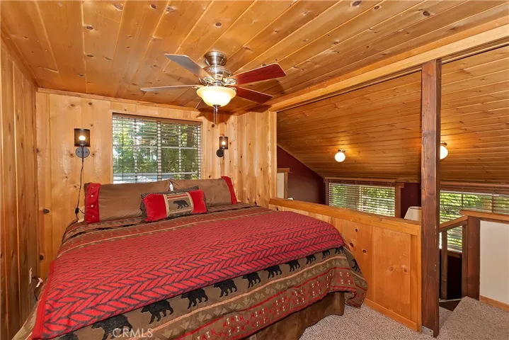 Main Level Main Bedroom