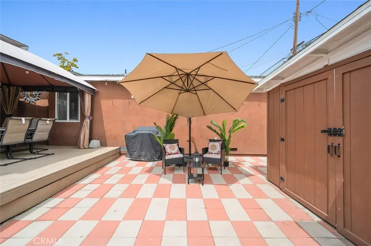 4226 Los Coyotes Diagonal, Lakewood, California 90713