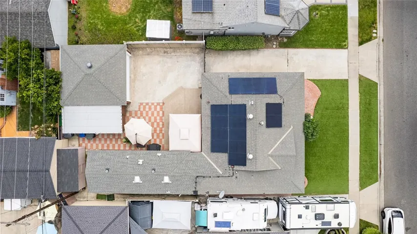 4226 Los Coyotes Diagonal, Lakewood, California 90713